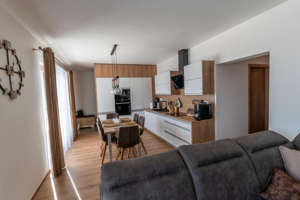 Apartman Jesienka, Hillside Dolny Kubin Eksteriør billede