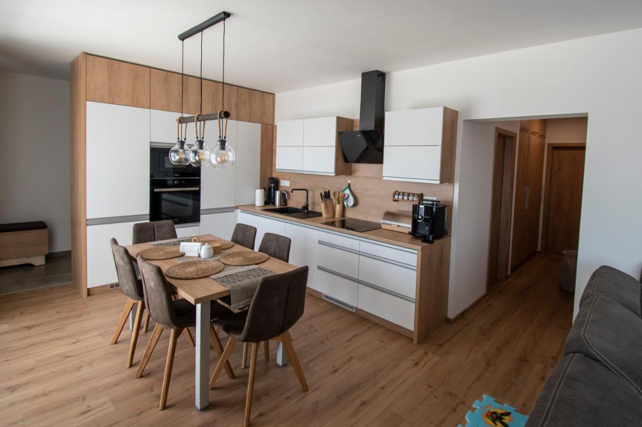 Apartman Jesienka, Hillside Dolny Kubin Eksteriør billede
